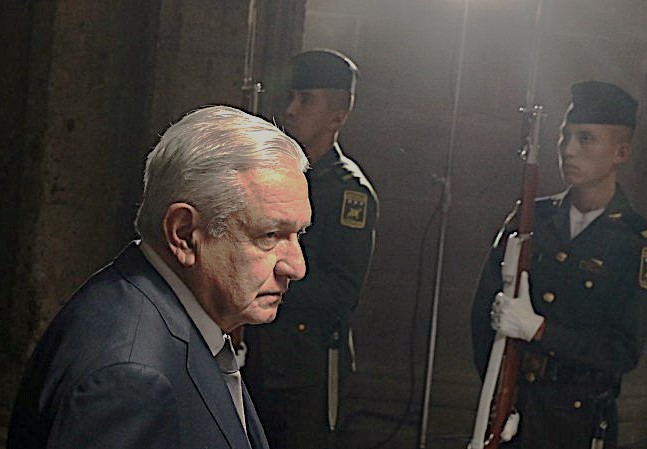 amlo solo 1
